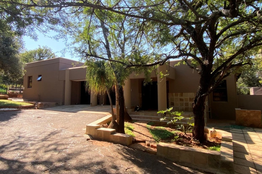 6 Bedroom Property for Sale in Melodie North West